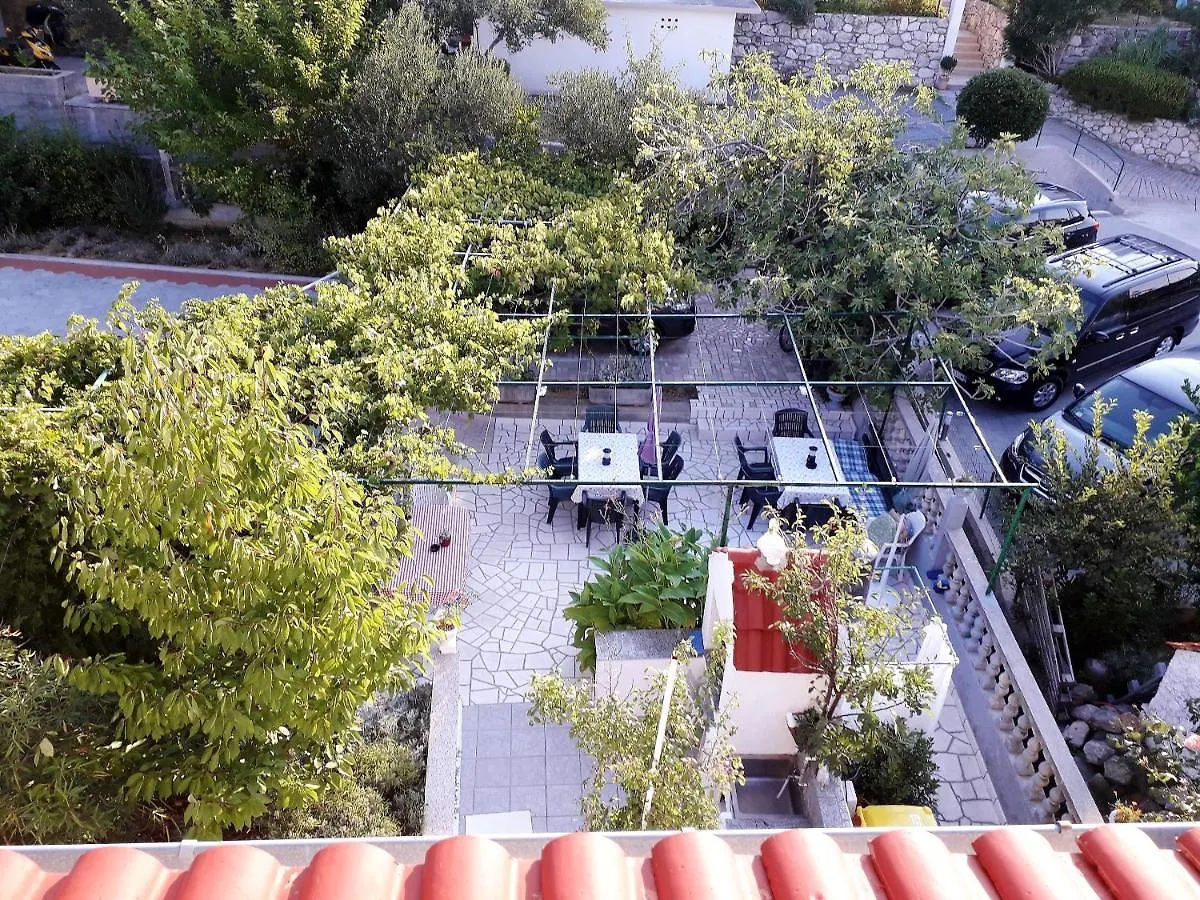 Comfortable Apartment With Garden In Palit 100 M² For 6 Guests 0*,